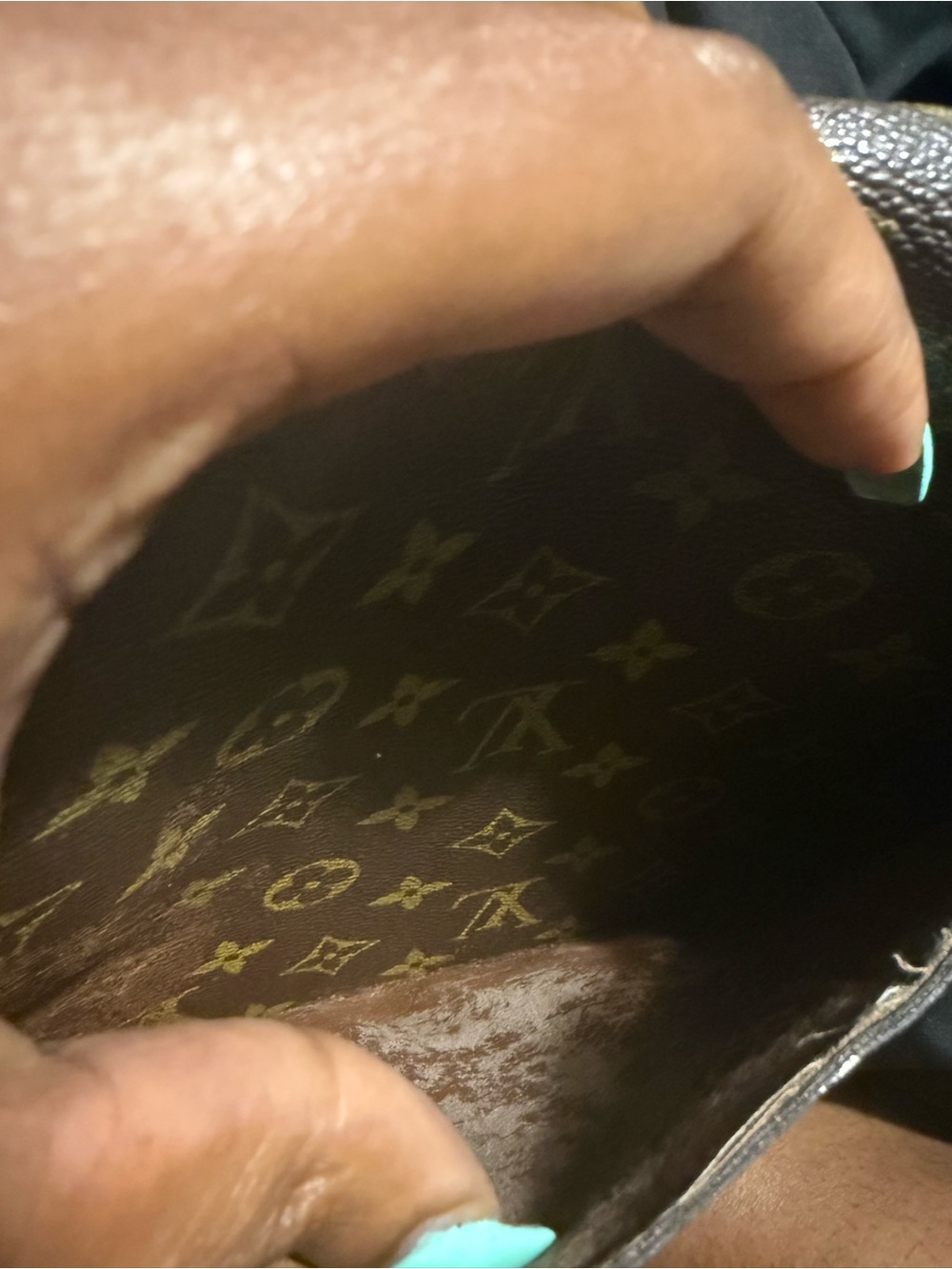 Louis Vuitton Monogram Shoulder Bag in Brown and Tan - Picture 10 of 12